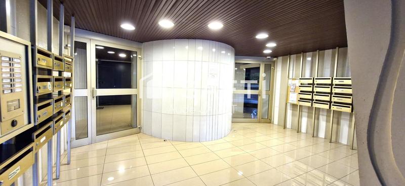 Appartement - 92 m² - 4 pièces