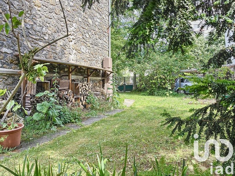 Maison - 185 m² - 7 pièces