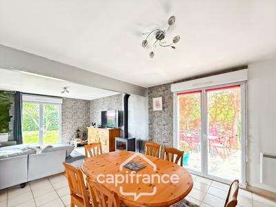 Maison - 108 m² - 5 pièces