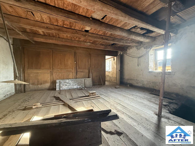 Maison ancienne - 237 m² - 12 pièces