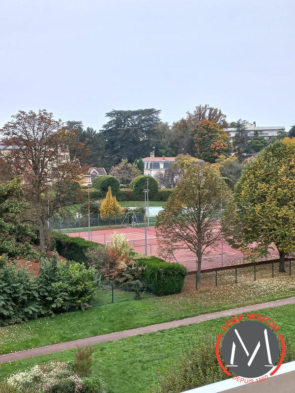 Appartement - 103 m² - 4 pièces