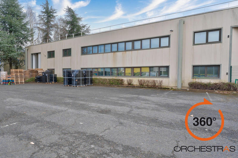 Entrepôt - 980 m²