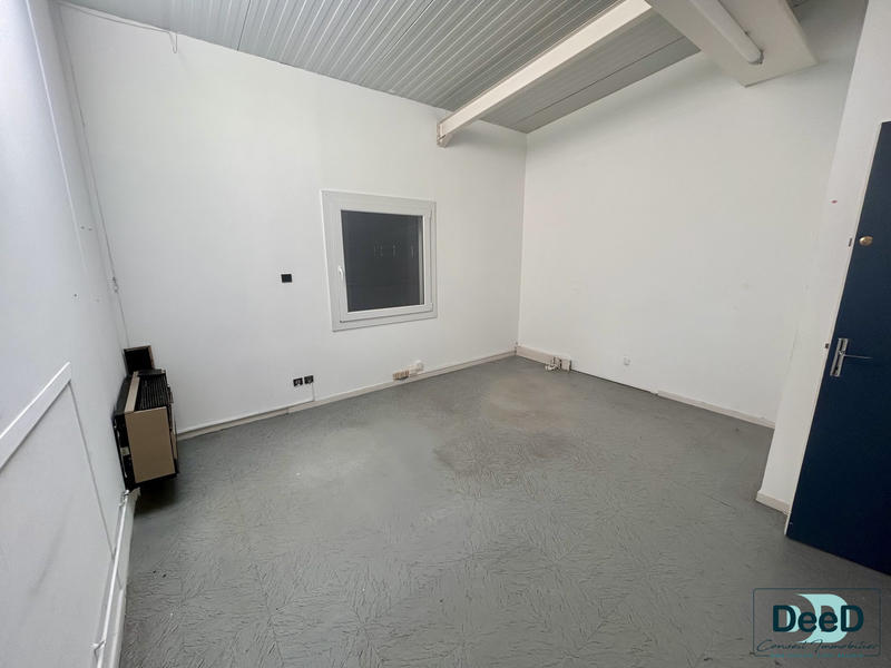 Bureau - 175 m² - 8 pièces