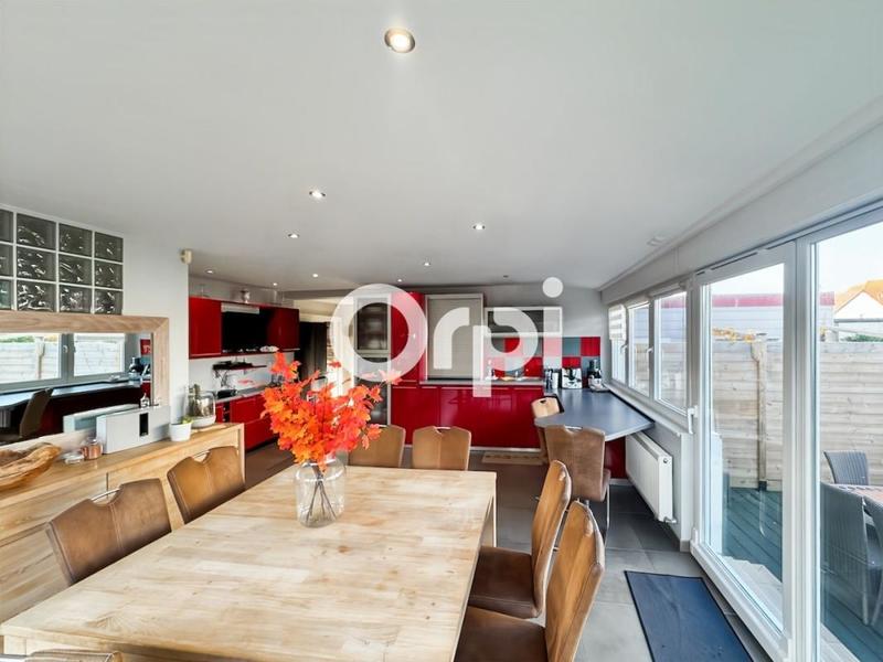 Maison - 174 m² - 5 pièces