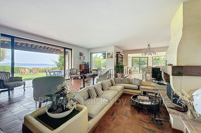 Villa - 153 m² - 6 pièces