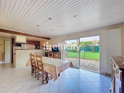 Maison - 120 m² - 6 pièces