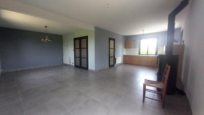 Maison - 110 m² - 7 pièces