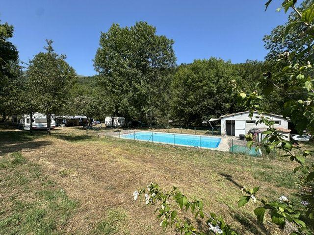 Terrain de loisirs - 3 133 m²