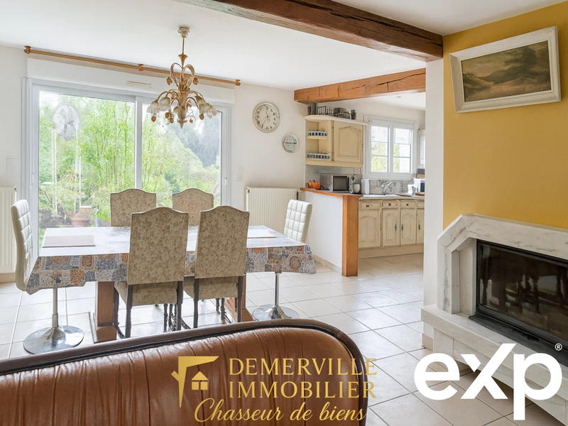 Maison - 121 m² - 5 pièces