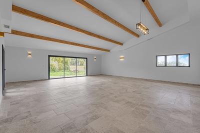 Maison - 282 m² - 5 pièces