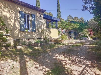 Villa - 144 m² - 5 pièces