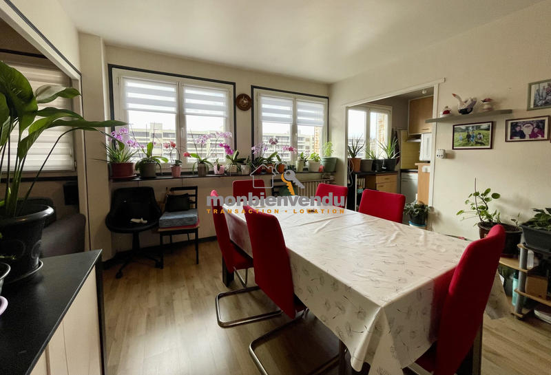 Appartement - 67 m² - 4 pièces