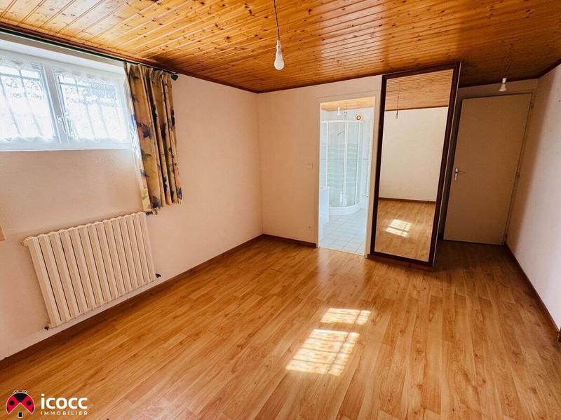 Maison - 128 m² - 7 pièces