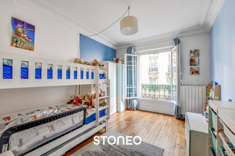 Appartement ancien - 87 m² - 5 pièces