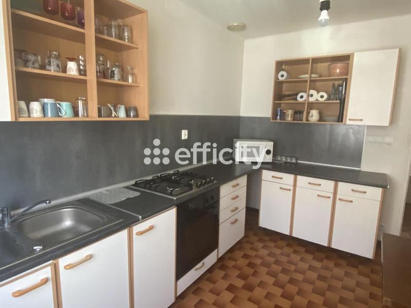 Maison - 94 m² - 4 pièces