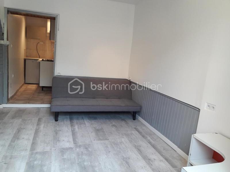 Immeuble - 300 m² - 13 pièces