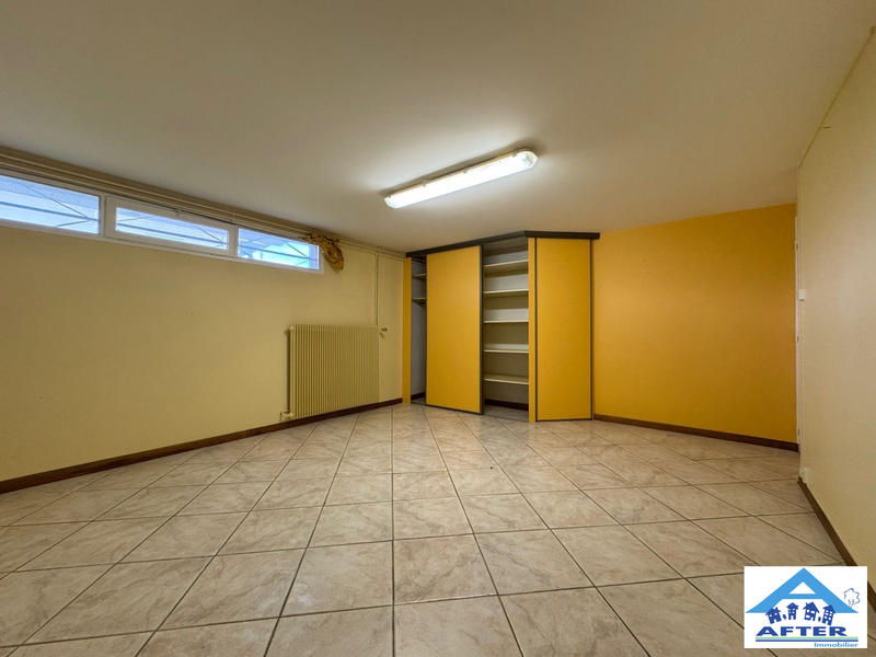 Maison - 102 m² - 5 pièces