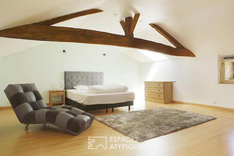 Maison - 260 m² - 9 pièces