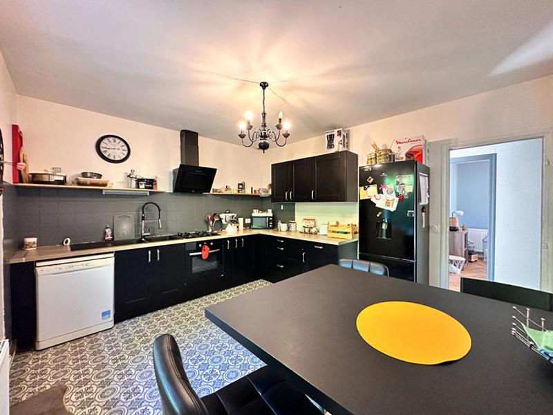 Maison - 100 m² - 5 pièces