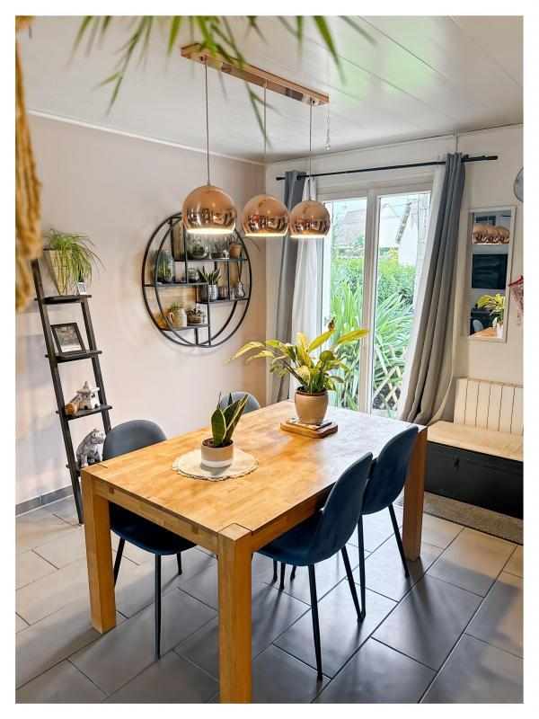 Maison - 110 m² - 4 pièces