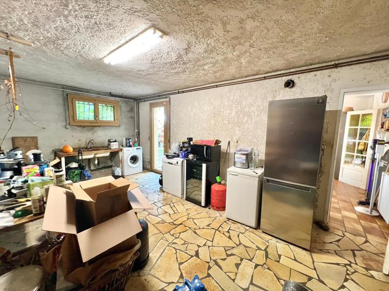 Maison - 282 m² - 9 pièces