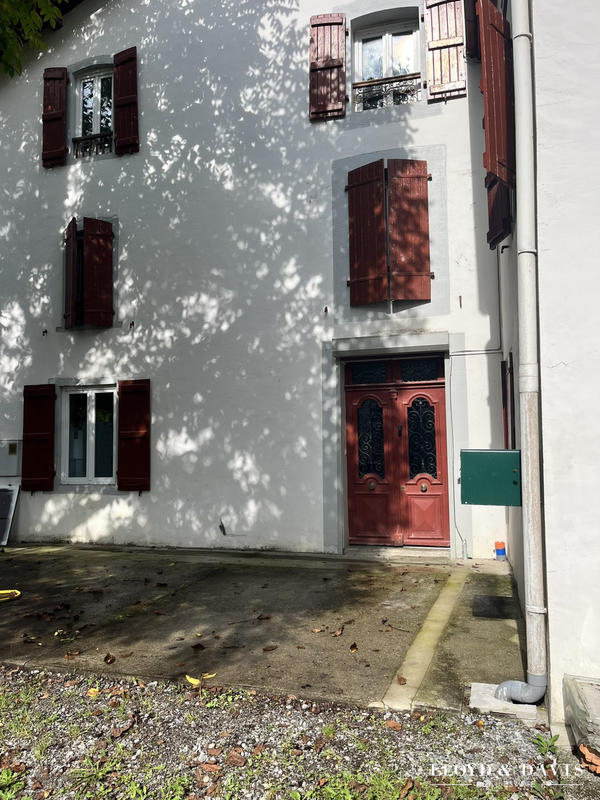 Appartement - 122 m² - 4 pièces