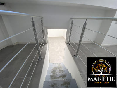 Local d'activités - 69 m² - 2 pièces