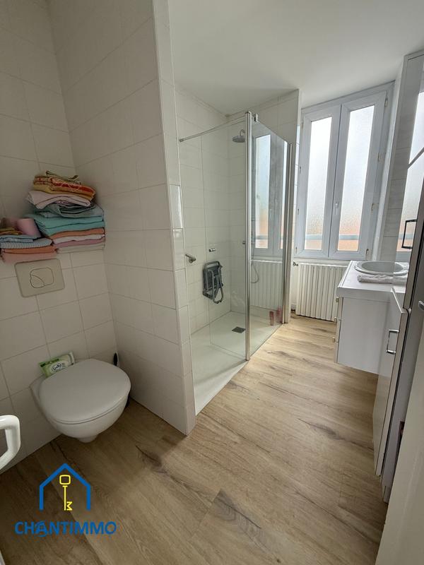 Maison ancienne - 295 m² - 8 pièces