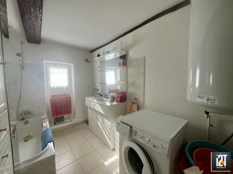 Maison ancienne - 97 m² - 3 pièces