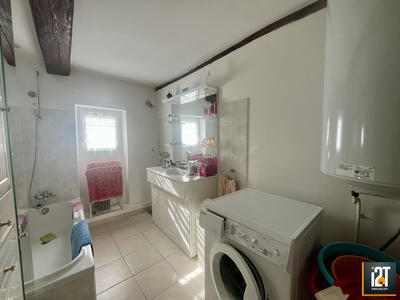 Maison ancienne - 97 m² - 3 pièces