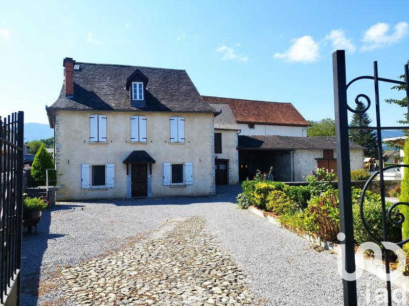 Maison de village - 140 m² - 6 pièces