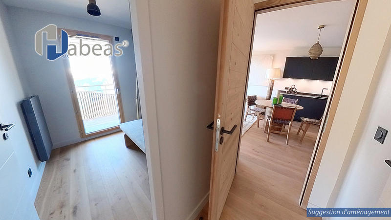 Appartement - 83 m² - 4 pièces