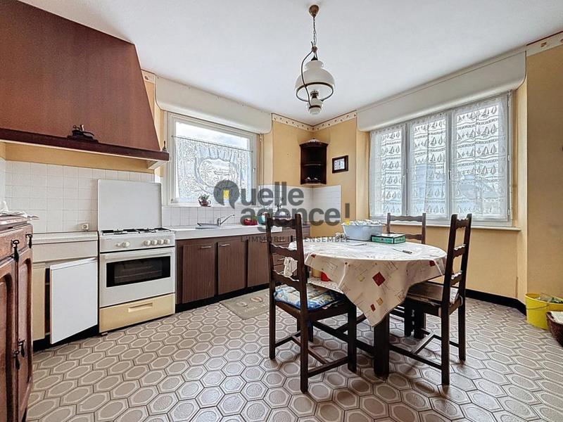 Maison - 144 m² - 5 pièces