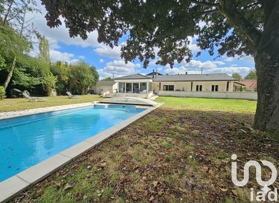 Maison - 185 m² - 6 pièces