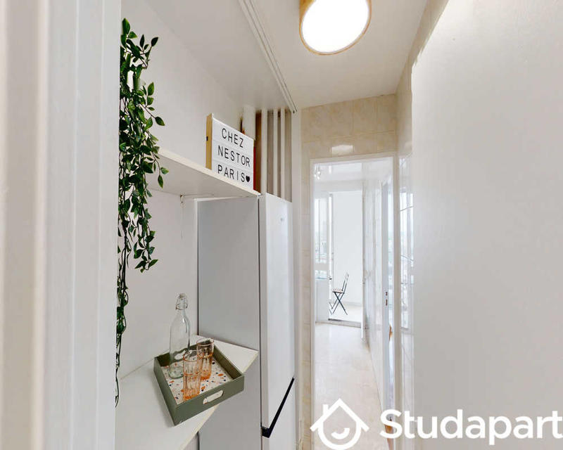 Chambre - 70 m² - 1 pièce