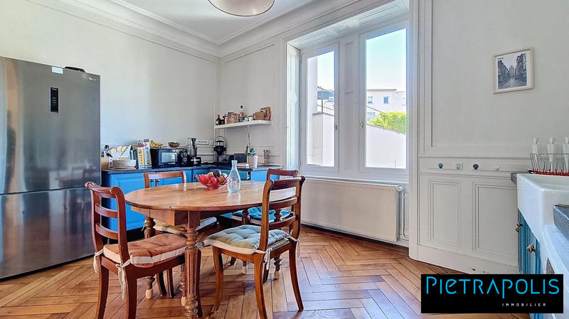 Appartement - 113 m² - 4 pièces