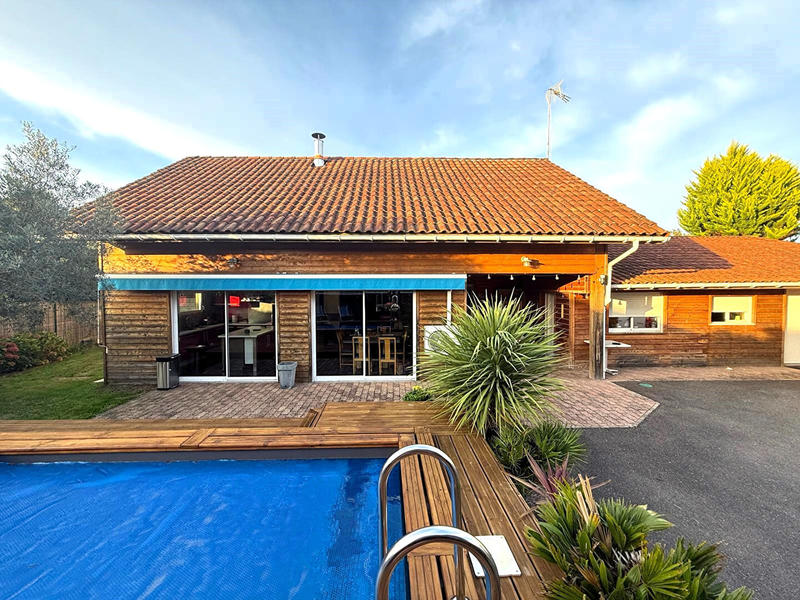 Maison - 155 m² - 5 pièces