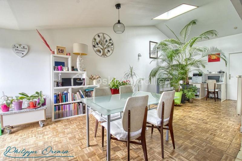 Pavillon - 85 m² - 5 pièces