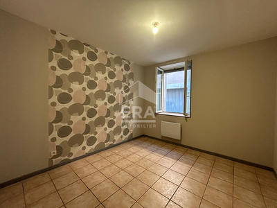 Immeuble - 9 pièces