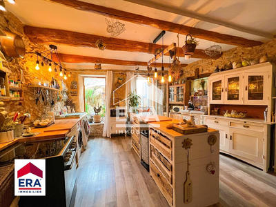 Maison - 147 m² - 6 pièces