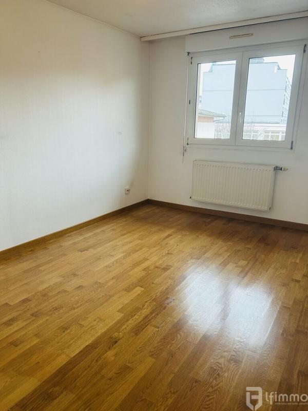 Immeuble - 320 m² - 14 pièces