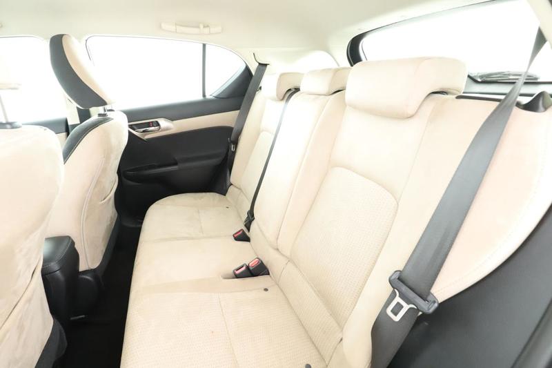 Lexus Ct 200h 136 ch