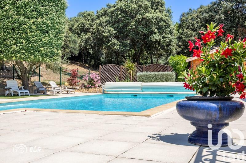 Maison - 162 m² - 5 pièces