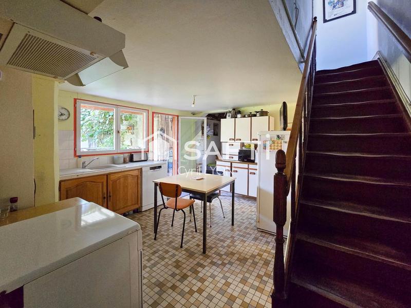 Maison - 168 m² - 7 pièces