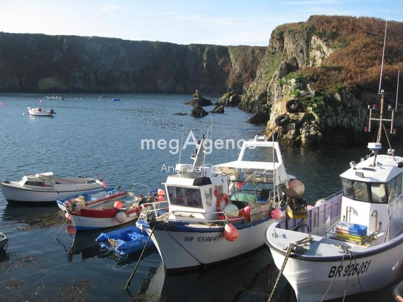 Maison en pierre - 117 m² - 9 pièces