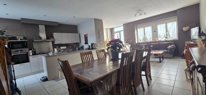 Maison jumelée - 119 m² - 5 pièces