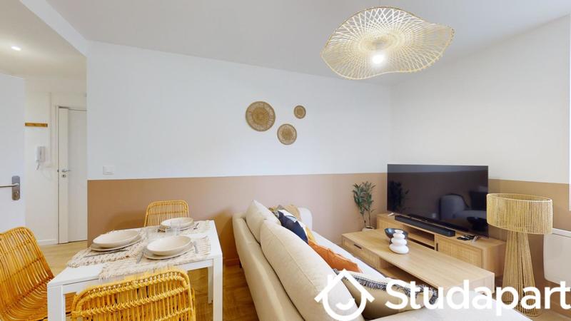 Chambre - 59 m² - 1 pièce