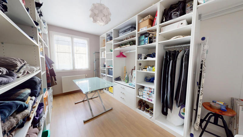 Maison - 105 m² - 4 pièces