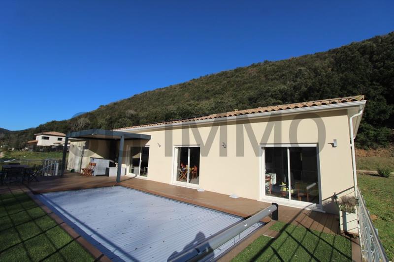 Villa - 120 m² - 6 pièces