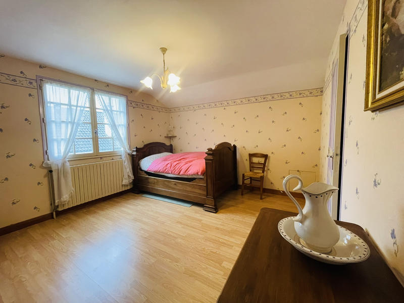 Maison - 160 m² - 6 pièces